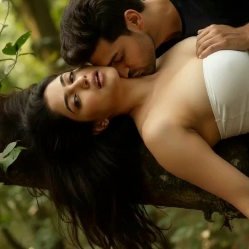 Beautiful Indian girl neck kissing - 2