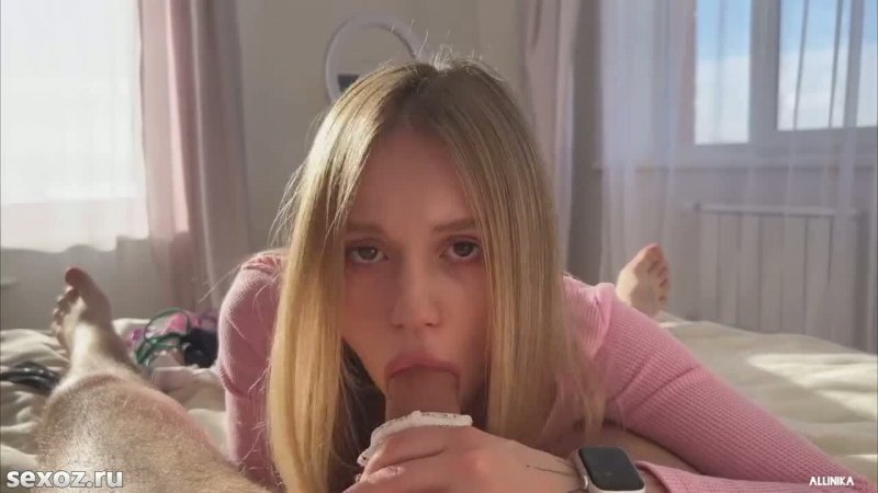 Братик верни мои трусики и ебни мою пиздёнку