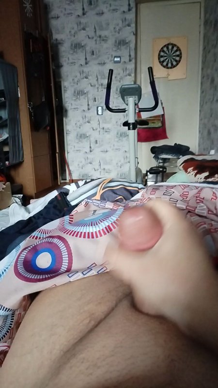 Мой член кончает