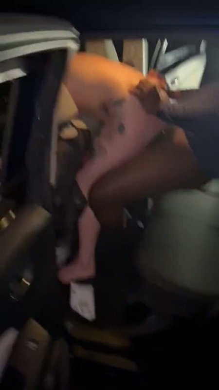 Муж снимает секс жены шльондры