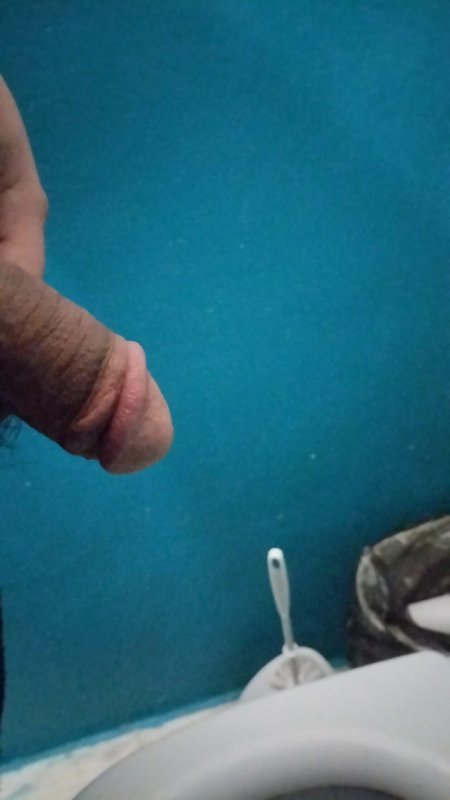 Пенис писает