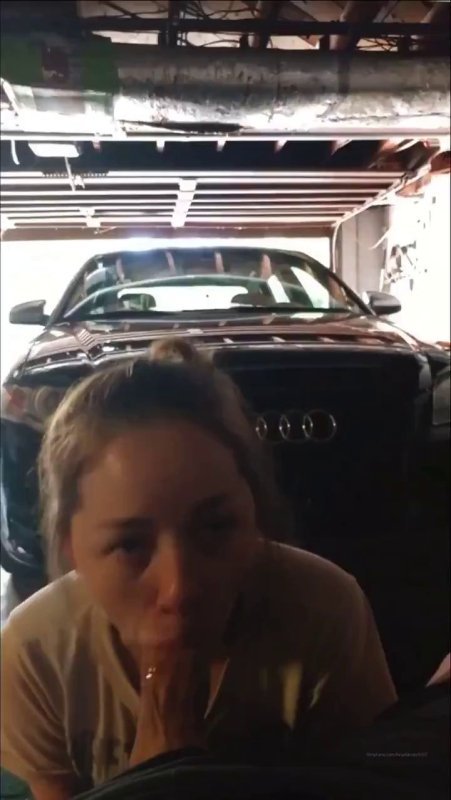 Сосу соседу в его гараже