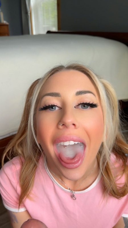 Сперма в ротику