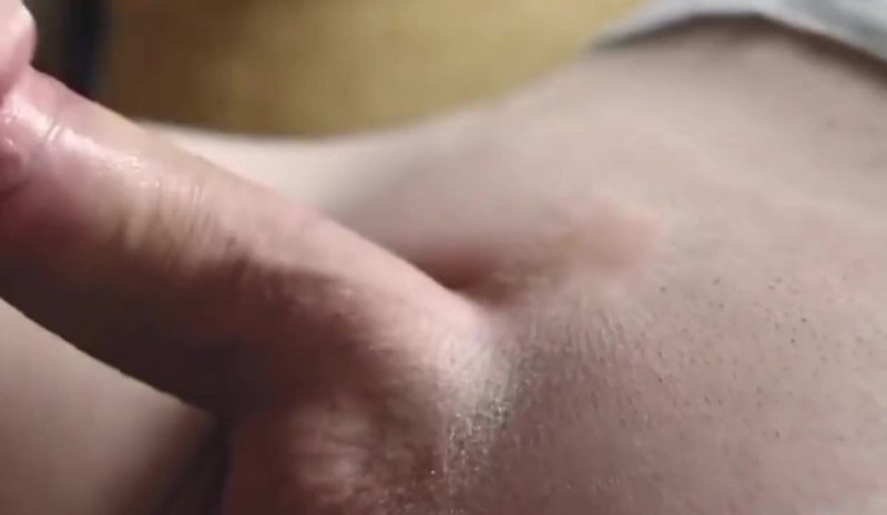 У моей любимой на завтрак бритый хуй