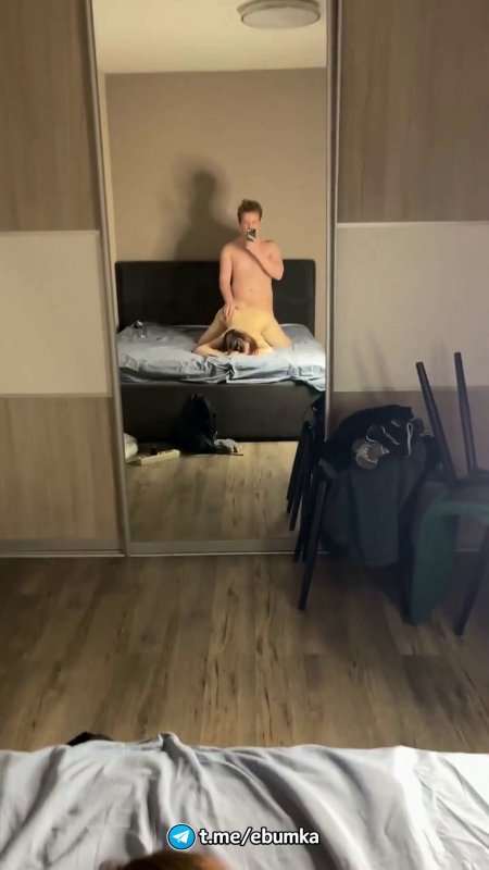 Жена сделала минетик и отдалась в мокрую писю