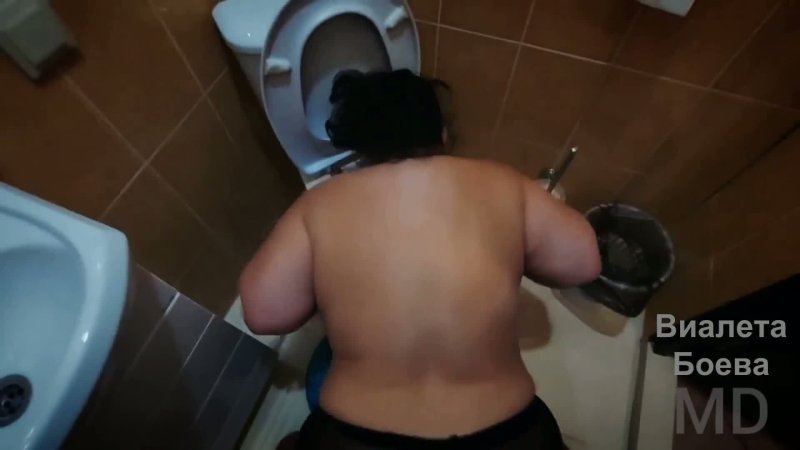 Жируха Виалета Боева из Москвы была выебана и унижена